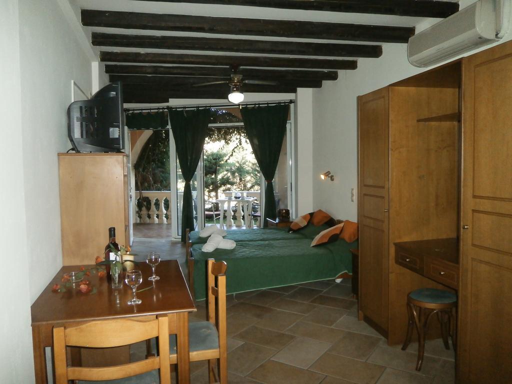 Eva Studios Kassiopi Ruang foto