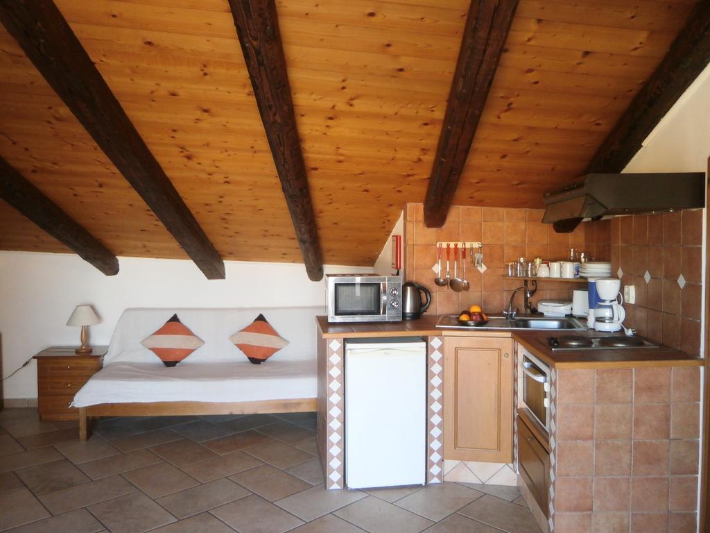 Eva Studios Kassiopi Ruang foto